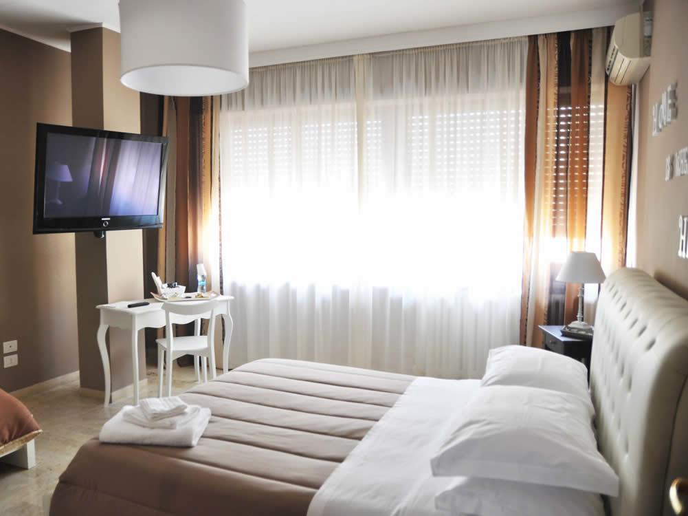 B&B In Centro Фоджиа Экстерьер фото